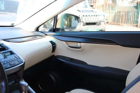 Lexus NX 2015 - фото 16