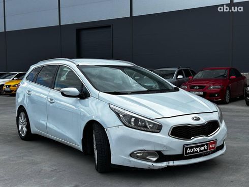 Kia Cee'd 2012 черный - фото 12