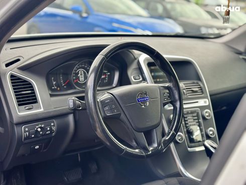 Volvo XC60 2014 белый - фото 10