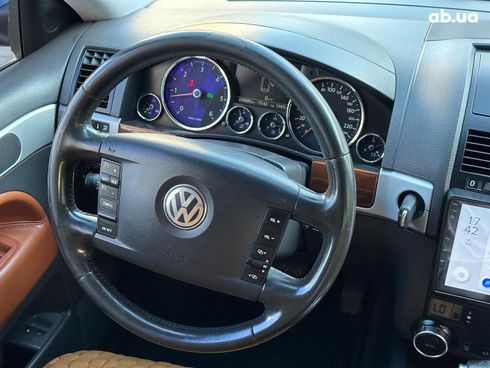 Volkswagen Touareg 2008 черный - фото 19