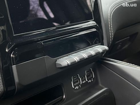 Dodge Ram 2021 черный - фото 25