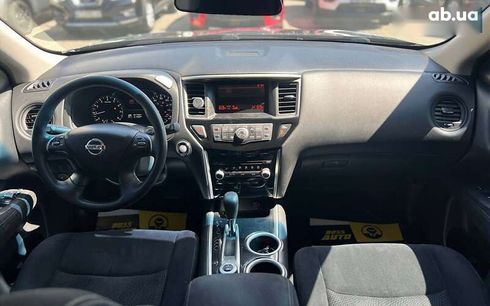 Nissan Pathfinder 2015 - фото 16