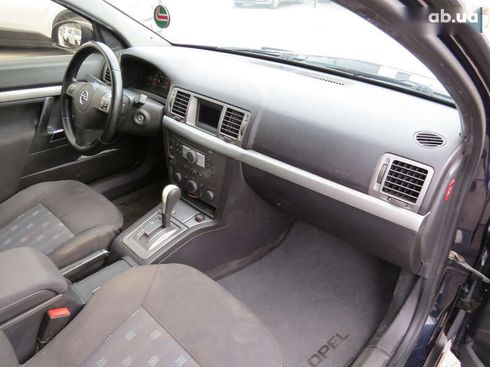 Opel Vectra 2006 - фото 18