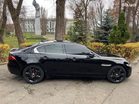 Jaguar XE 2019 черный - фото 6