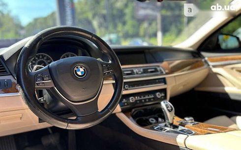BMW 5 серия 2011 - фото 10