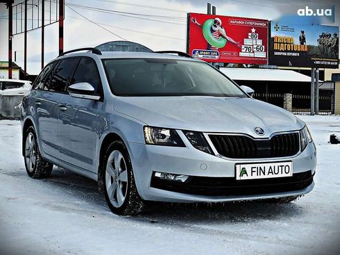 Skoda Octavia 2017 - фото 2