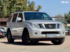 Продажа б/у Nissan Pathfinder 2013 года - купить на Автобазаре