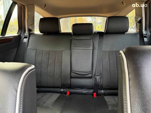 Mercedes-Benz E-Класс 2011 серый - фото 65