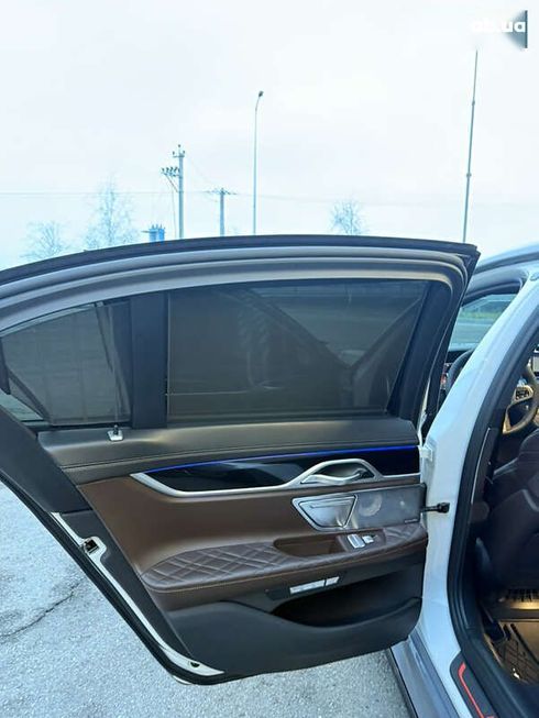 BMW 7 серия 2020 - фото 18