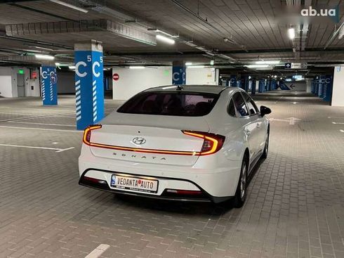 Hyundai Sonata 2019 - фото 4