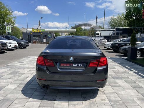 BMW 5 серия 2011 - фото 14