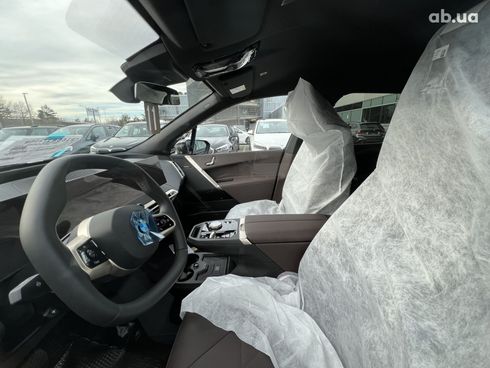 BMW iX 2024 - фото 10