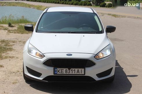 Ford Focus 2016 - фото 8