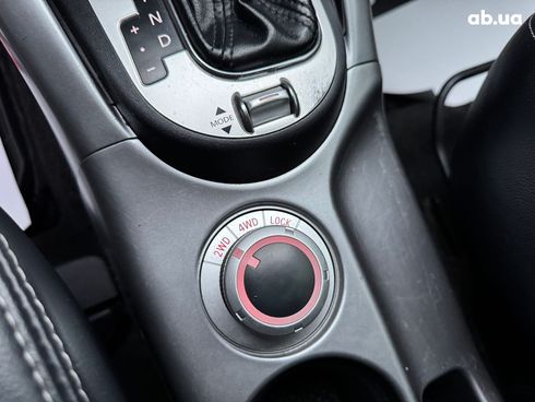 Mitsubishi Outlander XL 2011 черный - фото 24