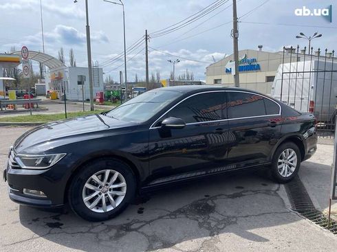 Volkswagen Passat 2016 - фото 9