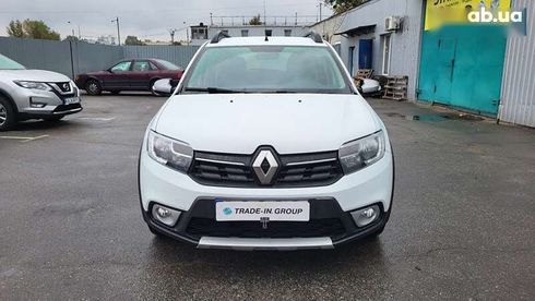 Renault Sandero Stepway 2021 - фото 8