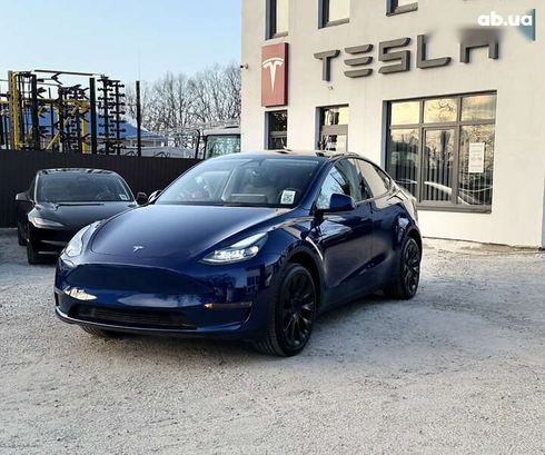 Tesla Model Y 2024 - фото 8