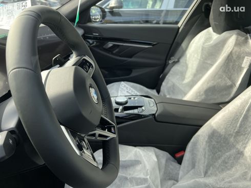 BMW 5 серия 2024 - фото 19