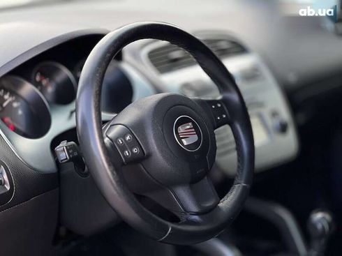 SEAT Toledo 2006 - фото 13