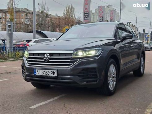 Volkswagen Touareg 2021 - фото 3