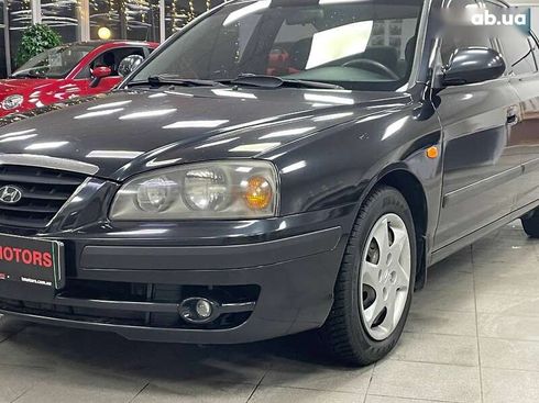 Hyundai Elantra 2010 - фото 4