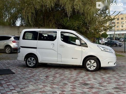 Nissan e-NV200 2017 - фото 9