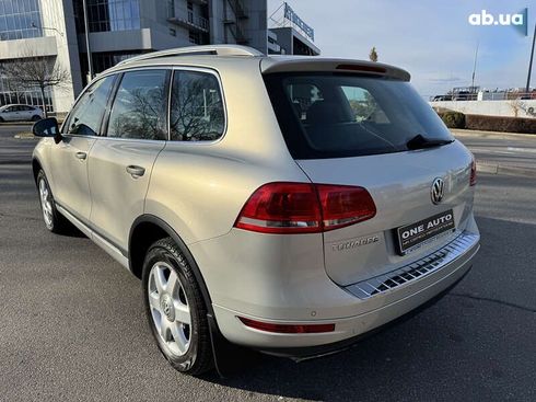 Volkswagen Touareg 2012 - фото 9