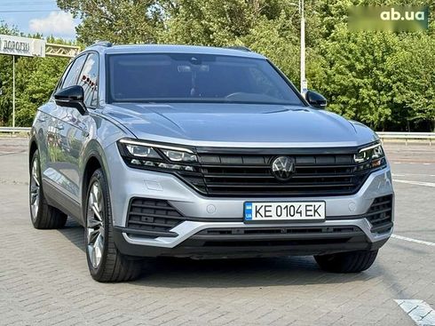Volkswagen Touareg 2022 - фото 8
