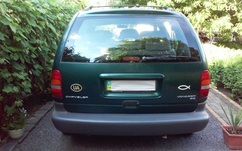 Chrysler Voyager 1999 зеленый - фото 3