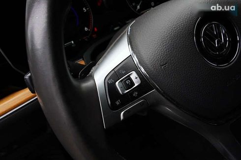 Volkswagen Touareg 2018 - фото 21