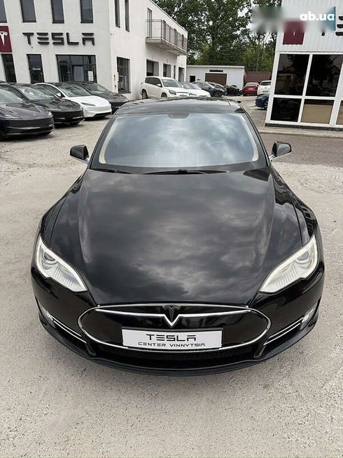 Tesla Model S 2013 - фото 9