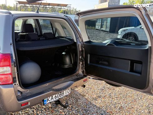 Suzuki Grand Vitara 2013 коричневый - фото 11