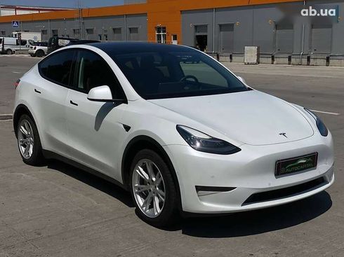 Tesla Model Y 2021 - фото 5