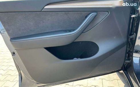 Tesla Model Y 2022 - фото 7