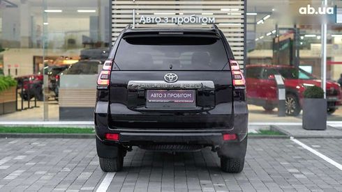 Toyota Land Cruiser Prado 2021 - фото 4