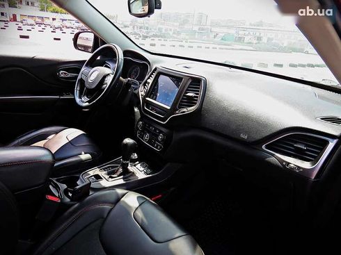 Jeep Cherokee 2018 - фото 19