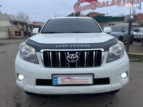 Toyota Land Cruiser Prado 2012 - фото 2