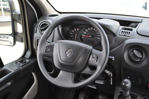 Renault Master 2018 - фото 28