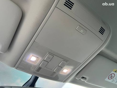 Volkswagen Passat 2016 белый - фото 33