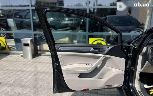 Volkswagen e-Golf 2019 - фото 8