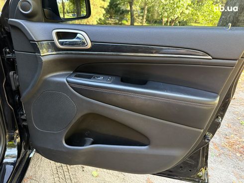 Jeep Grand Cherokee 2016 черный - фото 24
