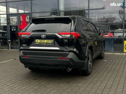 Toyota RAV4 2019 - фото 7
