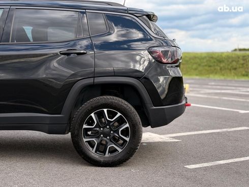 Jeep Compass 2019 черный - фото 9
