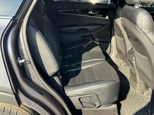 Kia Sorento 2015 серый - фото 33