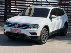 Купить Volkswagen Tiguan бу в Украине - купить на Автобазаре