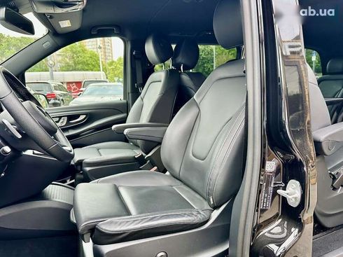 Mercedes-Benz V-Класс 2023 - фото 13