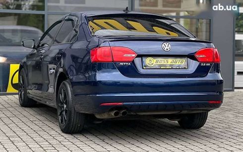Volkswagen Jetta 2010 - фото 4