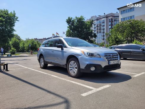 Subaru Outback 2015 серебристый - фото 2