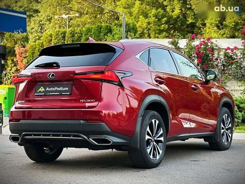 Lexus NX 2017 - фото 13