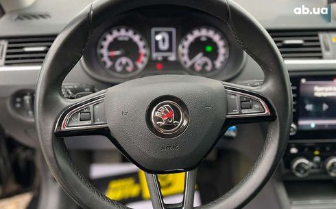 Skoda Octavia 2018 - фото 11